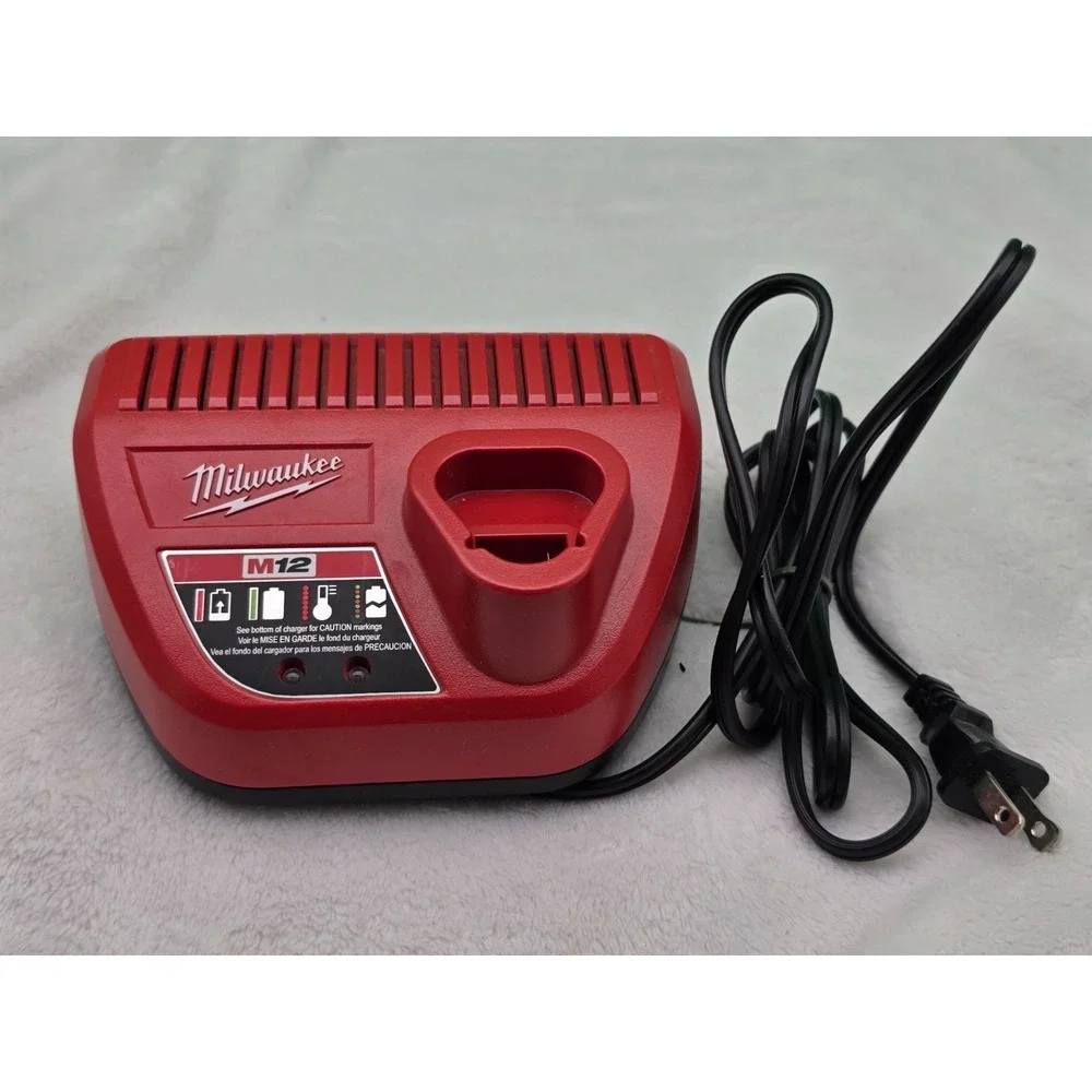 MILWAUKEE M12 BATTERY‎ CHARGER (P20023012)